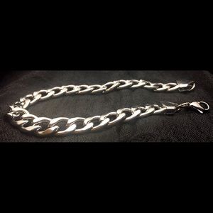 Cuban Chain Bracelet in Stainless Steel